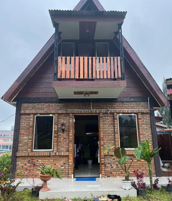 Berastagi Villa | Ulina Villa Segitiga Berastagi