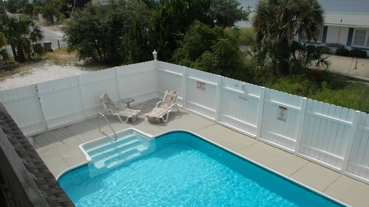Pensacola Beach House | Ultimate Family Home! Game Porch/No Stairs/Pets/Pool/Tesla Charger