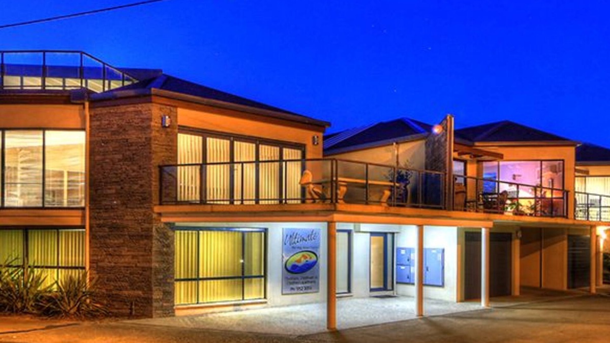 Lakes Entrance Apartment | Ultimate Holiday Apartments