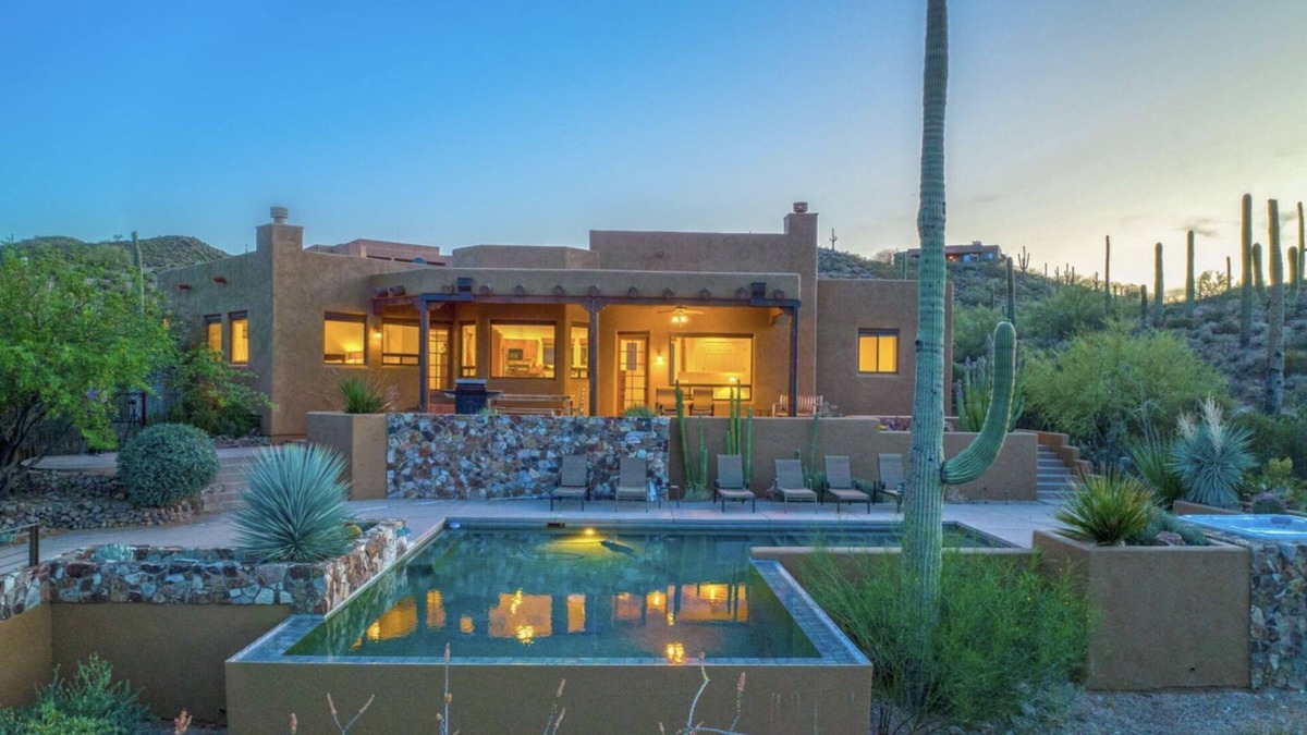 Tucson House | Ultimate Private Desert Escape, Infinity Pool, Million-Dollar View