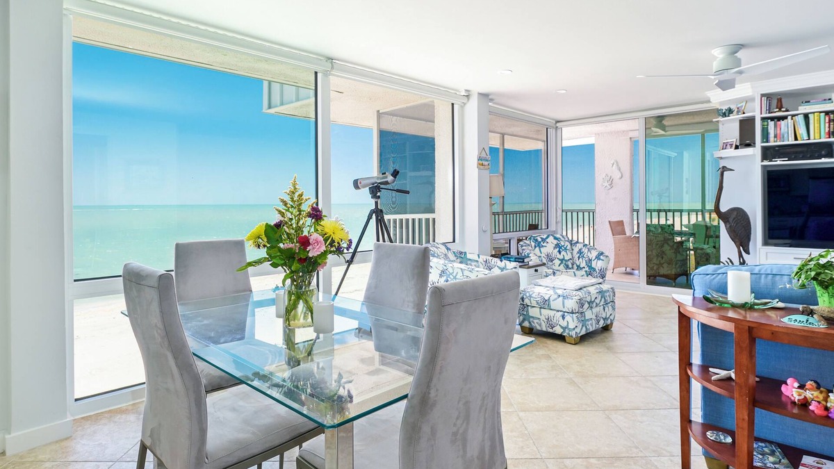 Sanibel Condo | Ultimate Sanibel Beachfront! Island Beach Club, Top Floor, West-Facing, End Unit