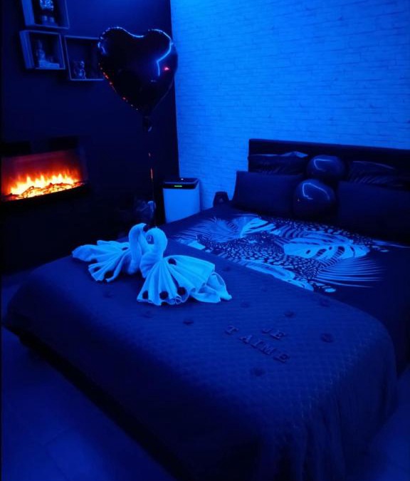 Bruay-sur-l'Escaut Bed & Breakfast | Un moment pour nous EI