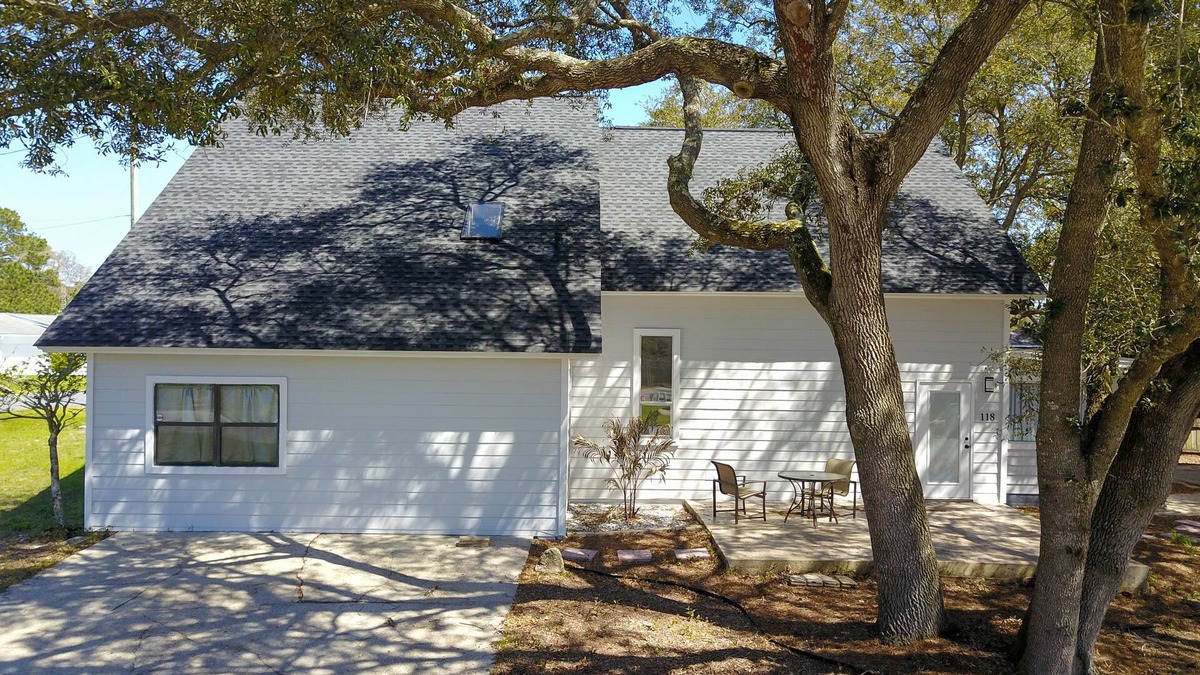 Shalimar House | Un Poquito Paraiso
