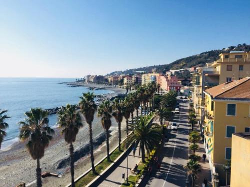 Cogoleto Apartment | Una finestra sul mare