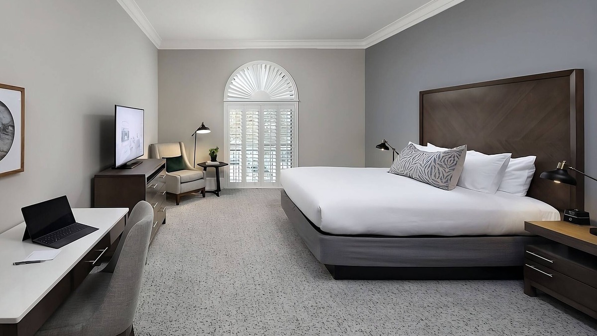 Winters Hotel | Unbeatable Location! Two Modern and Pet-friendly Units with Free Parking!