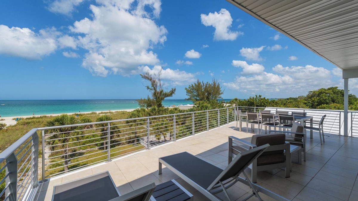Nokomis House | Unbelievable Casey Key waterfront home, nestled right on serene beachfront