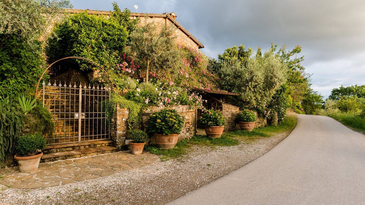 Scandicci House | UNDER THE TUSCAN SUN
