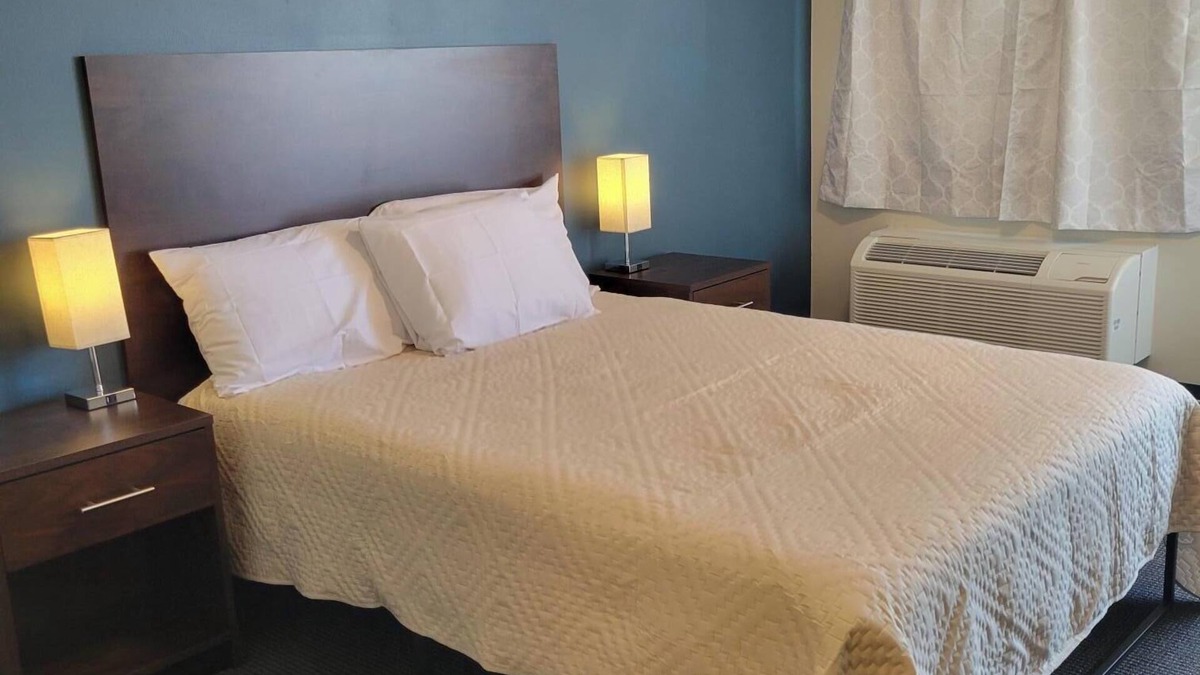 Underwood Hotel | Underwood Motel