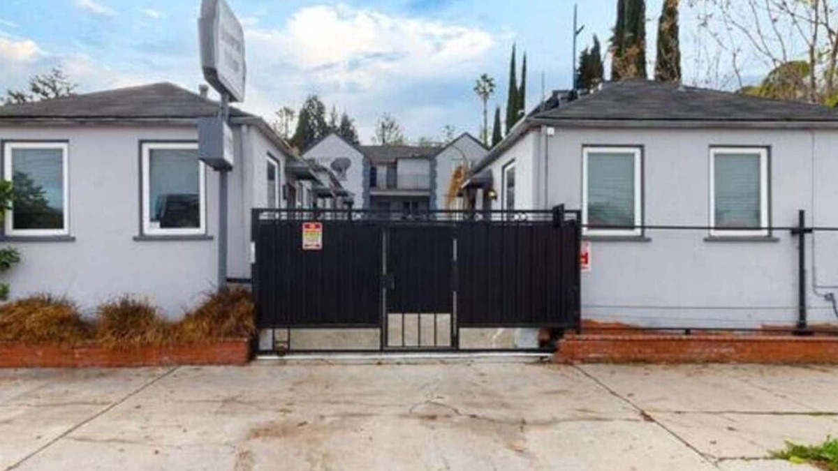 Studio City Apartment | Unfurnished Cozy Studio Apartment in Studio City