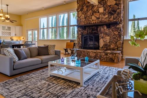 Paso Robles House | Union Road Schoolhouse