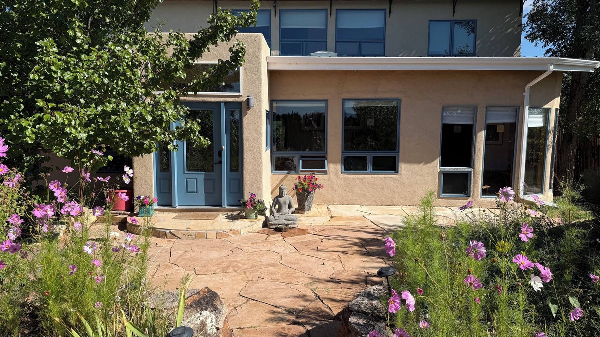 La Cienaga House | Unique 4-bedroom house on the edge of Santa Fe filled with amazing things.