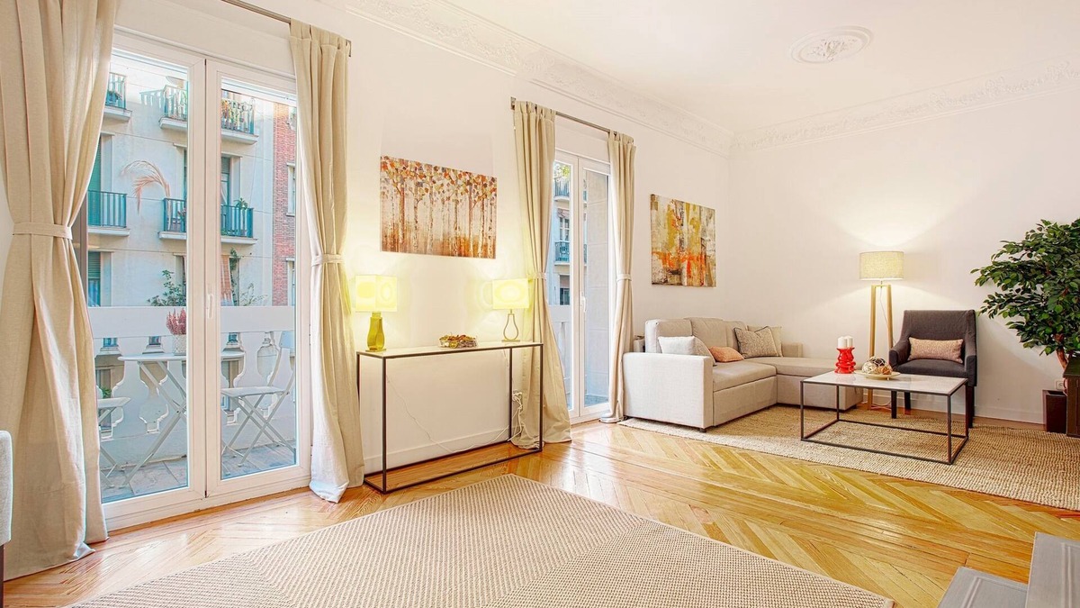 Almagro Apartment | Unique Apartment in Most Exclusively Area. Chamberí