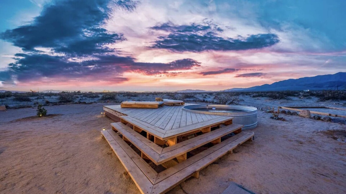 Wonder Valley Cabin | Unique cozy retreat near Joshua Tree Park nPool/Hot tub