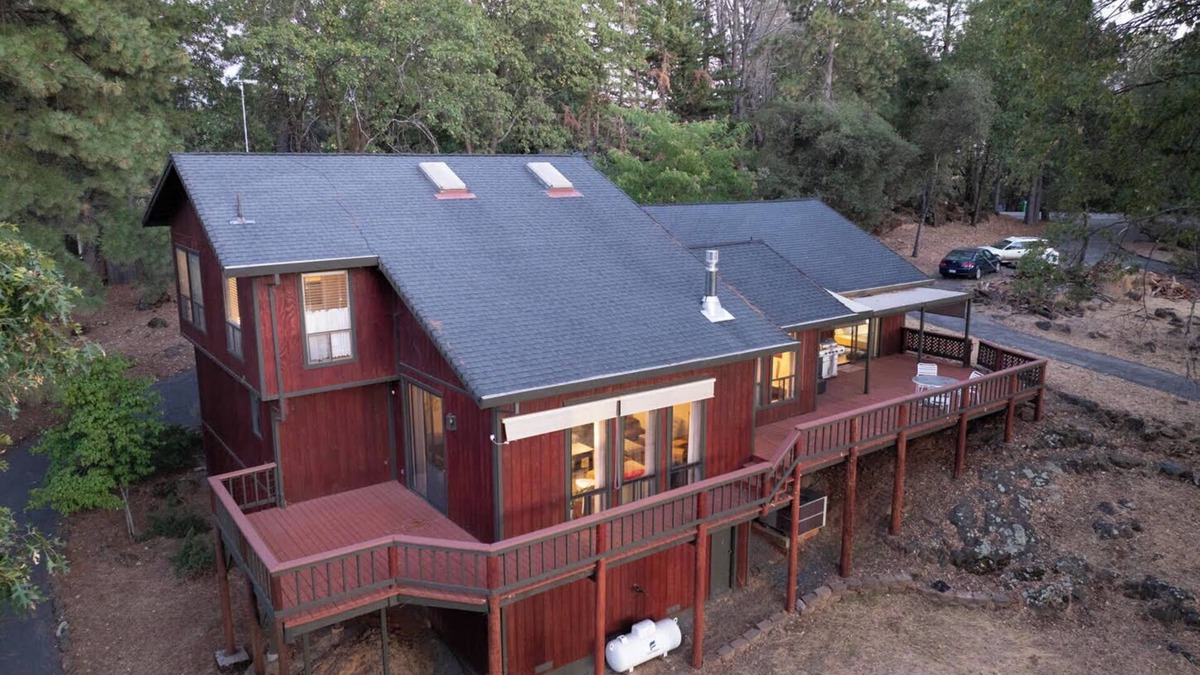 Alta Sierra House | Unique Getaway with a Private Airstrip and Hanger