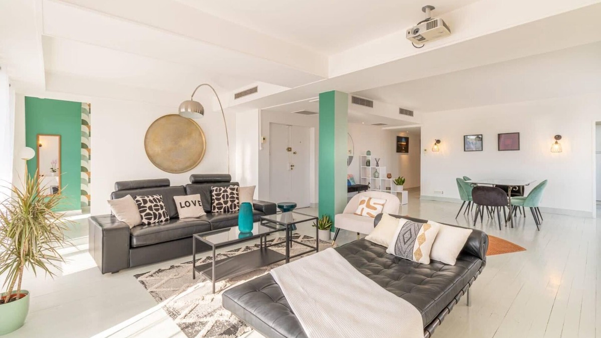 Toulouse City-Centre Apartment | Unique/Grand Penthouse in the heart of Toulouse