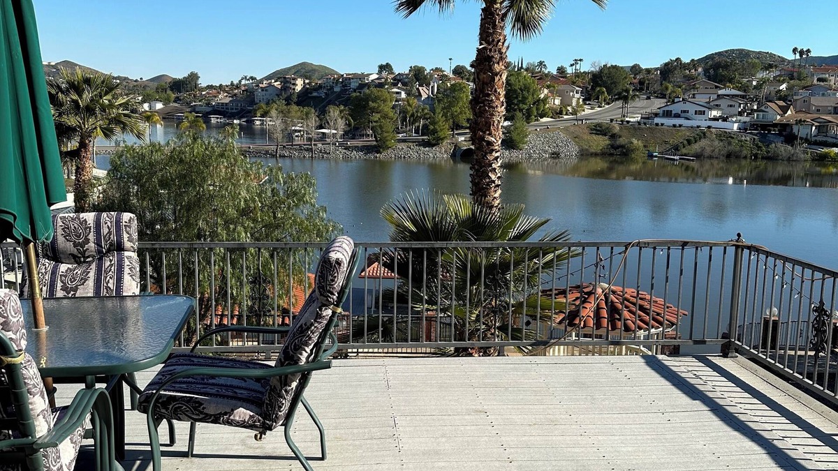 Canyon Lake House | Unique location of Spacious ground floor 5 bedrooms 4 bath at Gated Canyon Lake