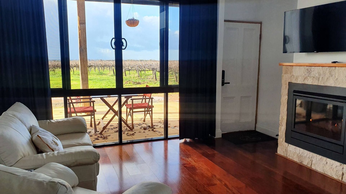 Bremer Apartment | Unique Luxury Fully Equipped Apartment With Vineyard Views From Your King bed