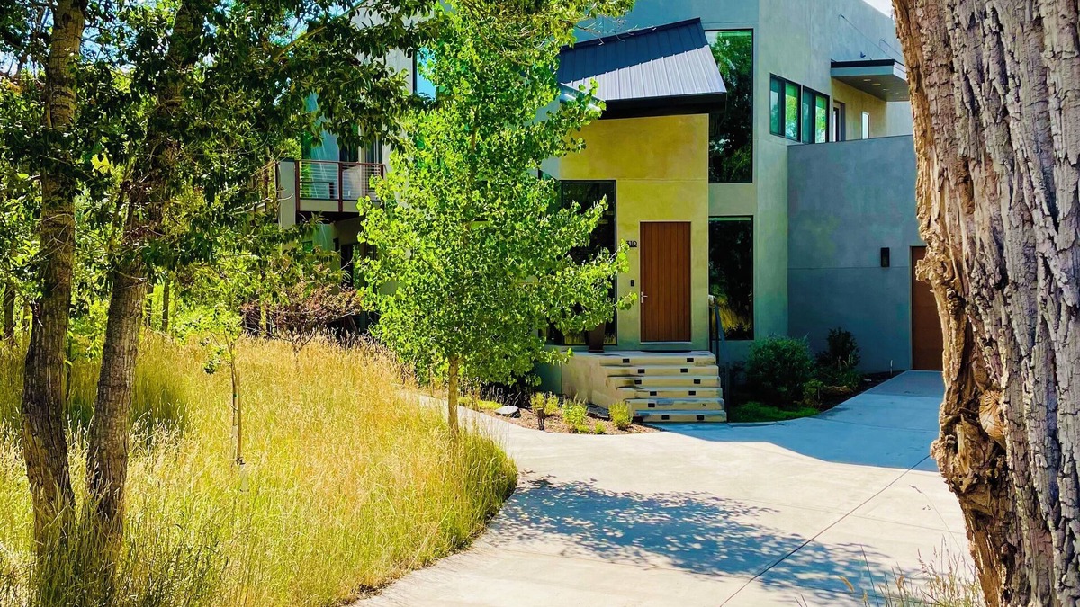 La Veta House | Unique Luxury Home Nestled in the trees.
