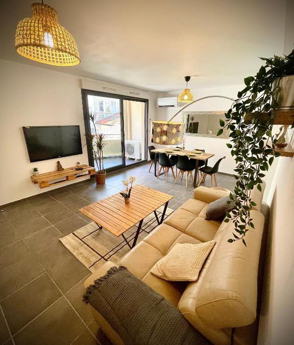 Saint-Lambert Apartment | Unique Proche Vieux Port, plage et centre avec Parking privé