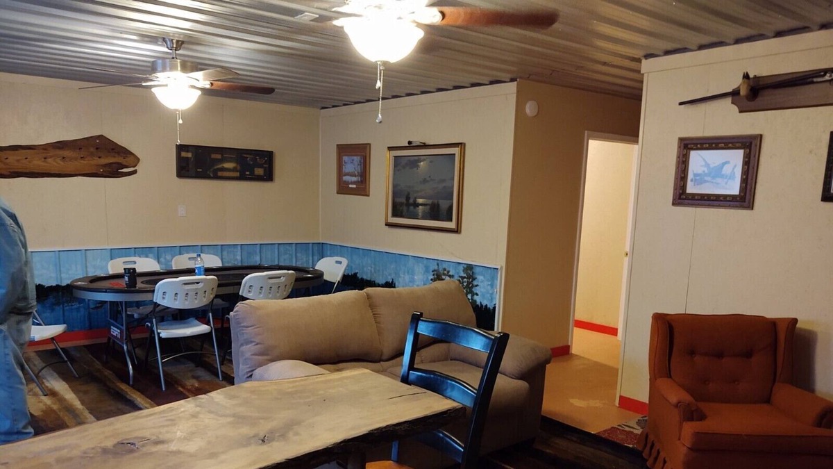 Tiptonville House | Unique property loaded with amenities
