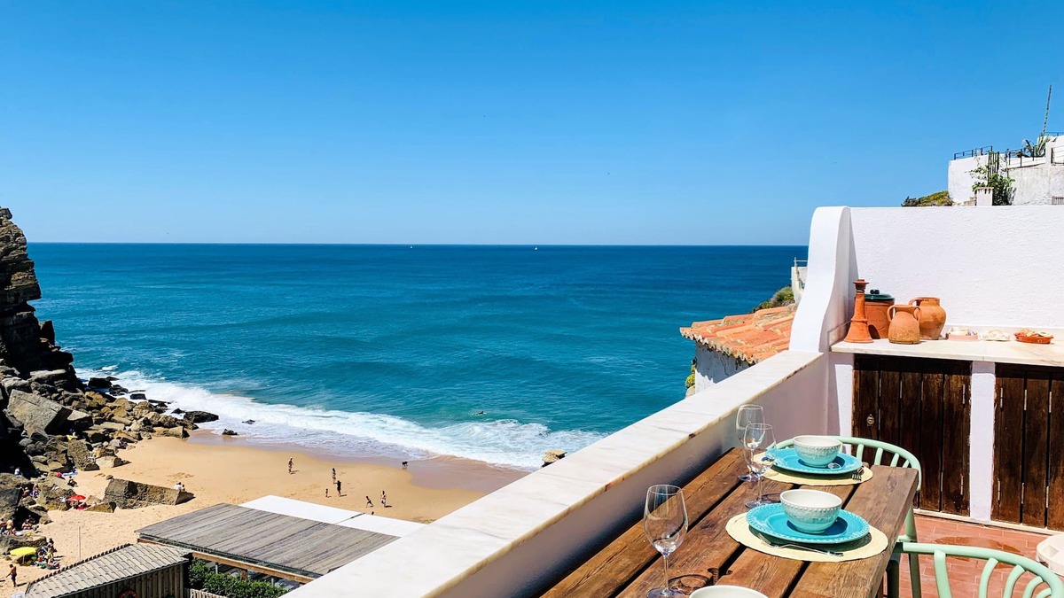 Azenhas do Mar House | Unique Romantic Beach House by the Atlantic Ocean