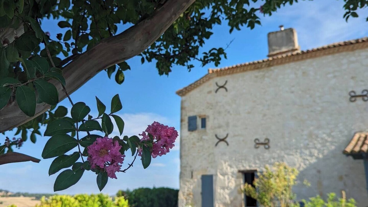 Mansonville House | Unique, rustic villa with pool & incredible views in SW France - dog friendly