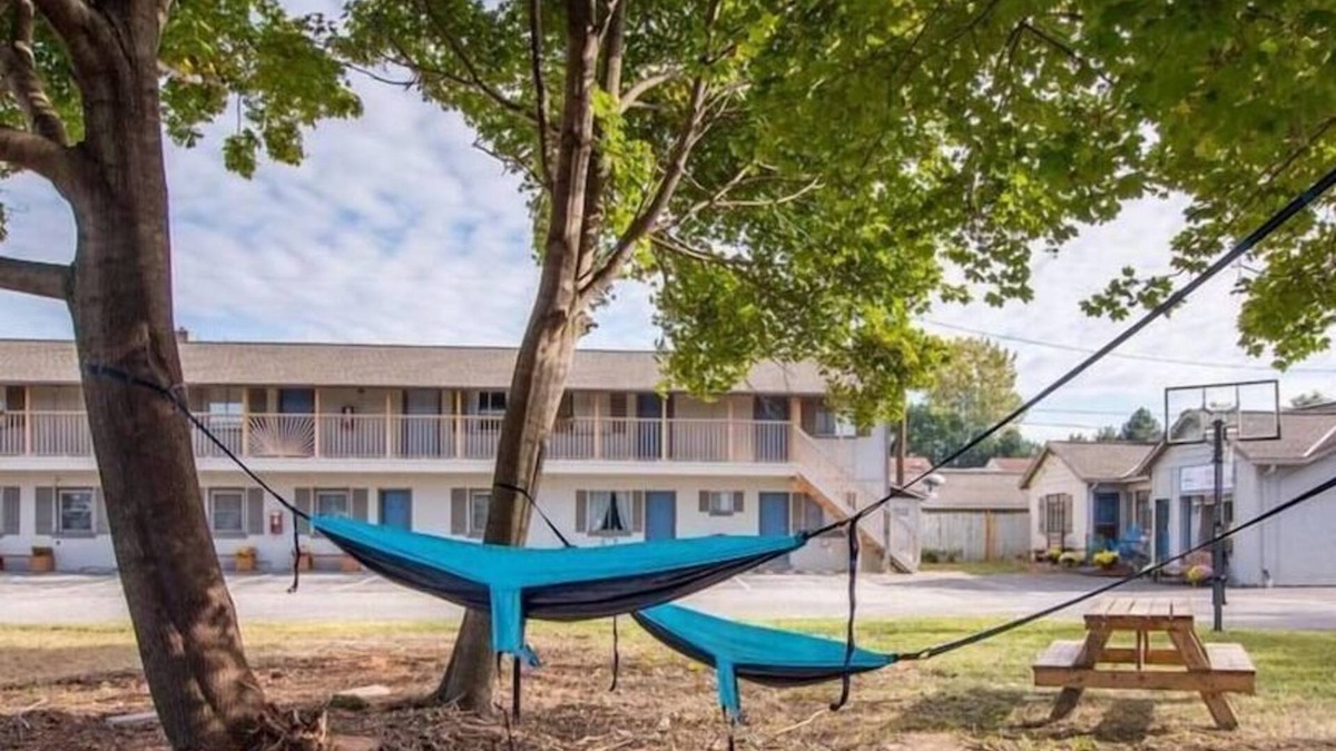 Sandusky Cabin | Unique Sandusky Retreat: Sleeps up to 66 -Ideal for large groups