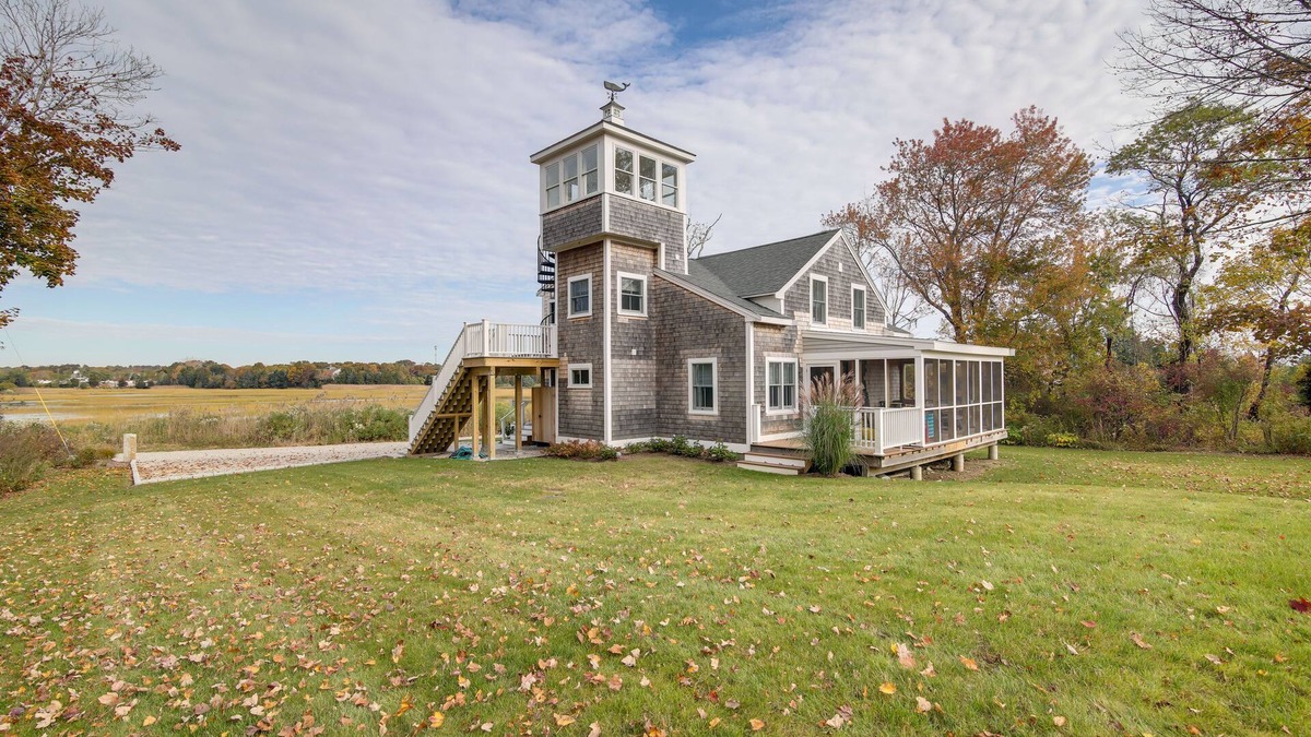 Greenbush House | Unique Scituate Vacation Rental on Herring River!