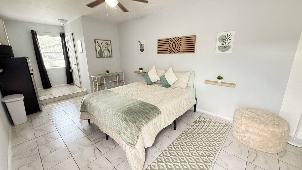 Buena Ventura Lakes Apartment | Unique Studio Minutes From Disney & Universal