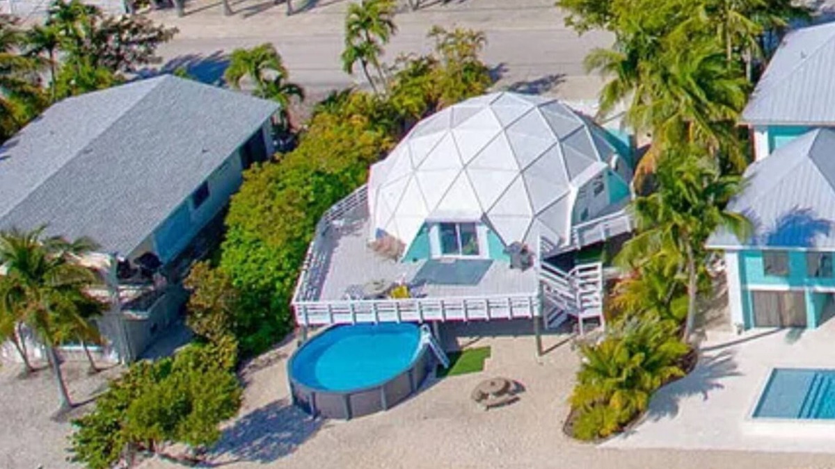 Little Torch Key House | Unique Waterfront Dome Home with Dock & Pool – Little Torch Key