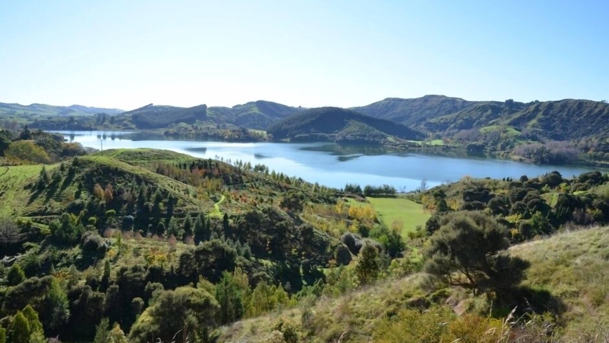 Hawke's Bay Region Cottage | Unique well known Hawkes Bay property, Tutira. .