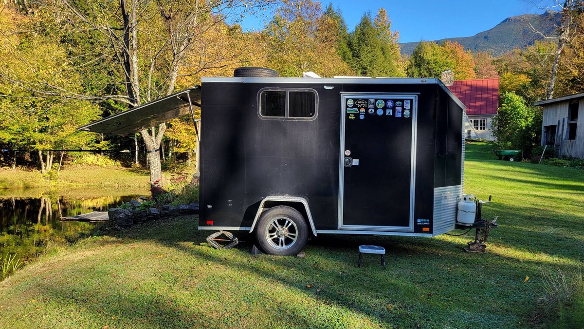 Underhill House | Uniquely private 1-bedroom RV in Underhill
