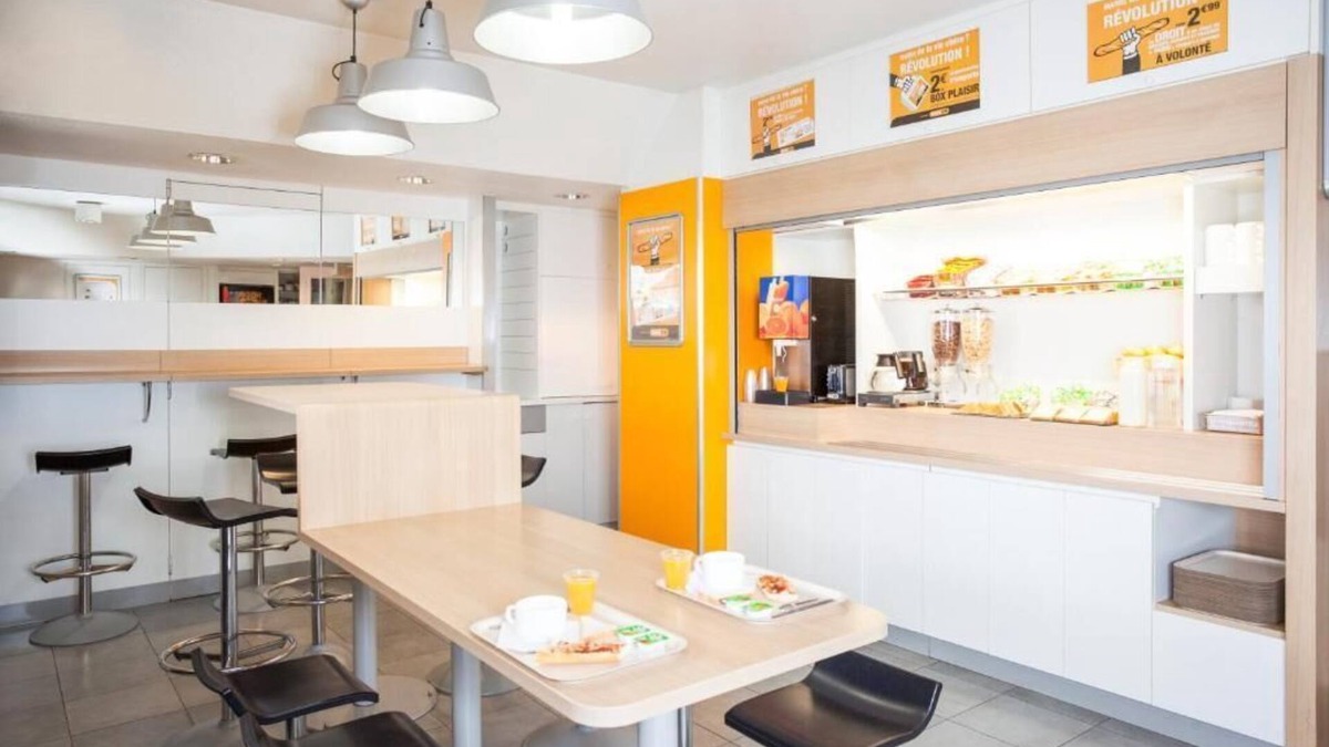 Bollene Hotel | Unisotel Bollene EX Formule 1