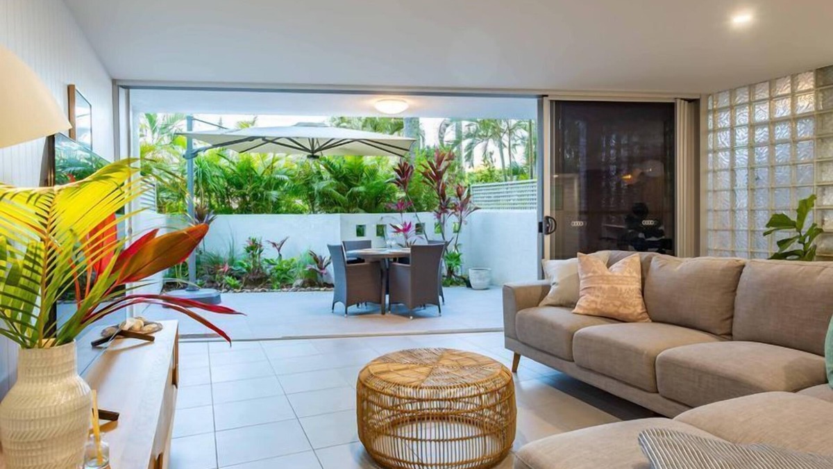 Maroochydore Apartment | Unit 4 Sundeck Gardens
