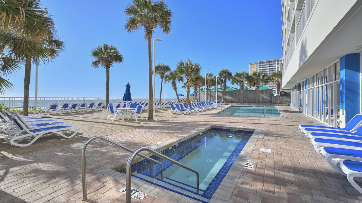 Downtown Myrtle Beach Condo | Units at Sandy Beach Resort by Elliott Beach Rentals