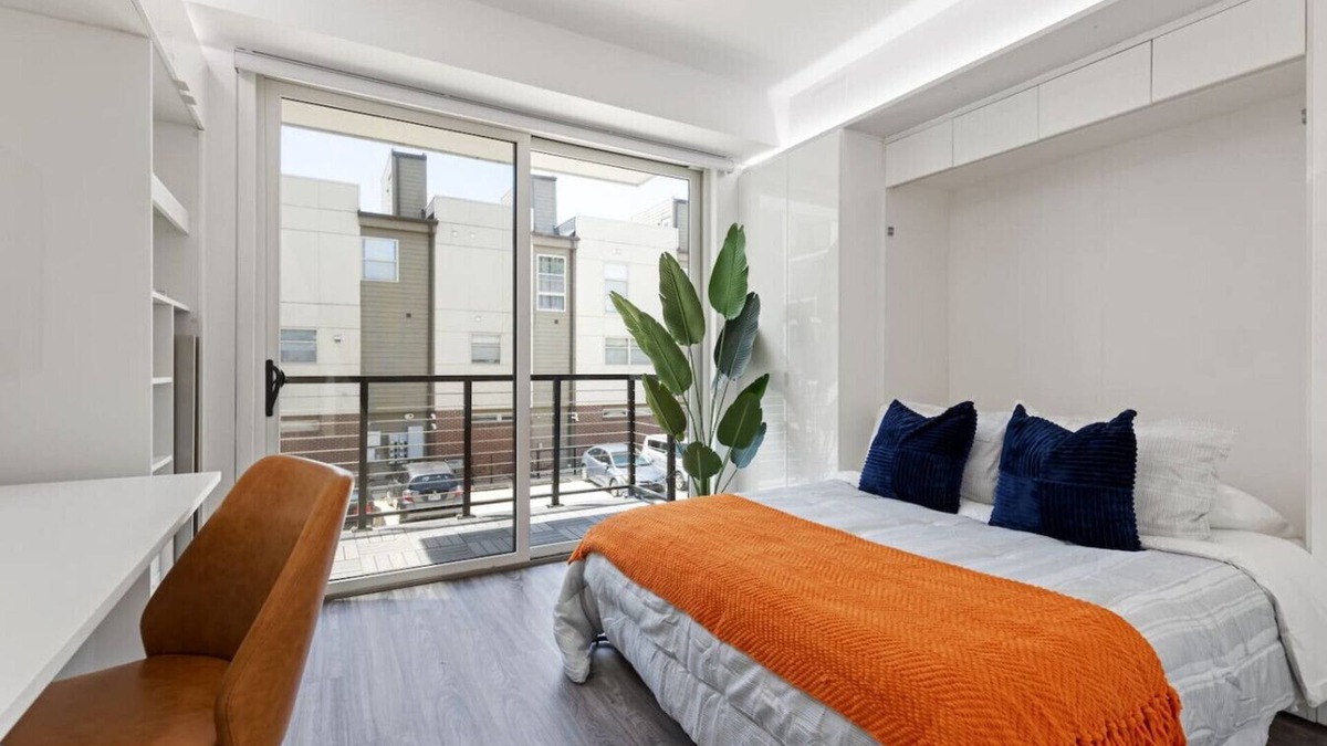 Cleveland Apartment | University Circle | Near Stadiums | Museum | 1BR