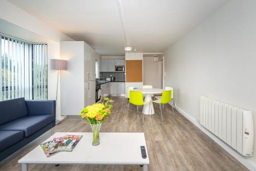 Cork Other | University Hall - UCC Summer Beds