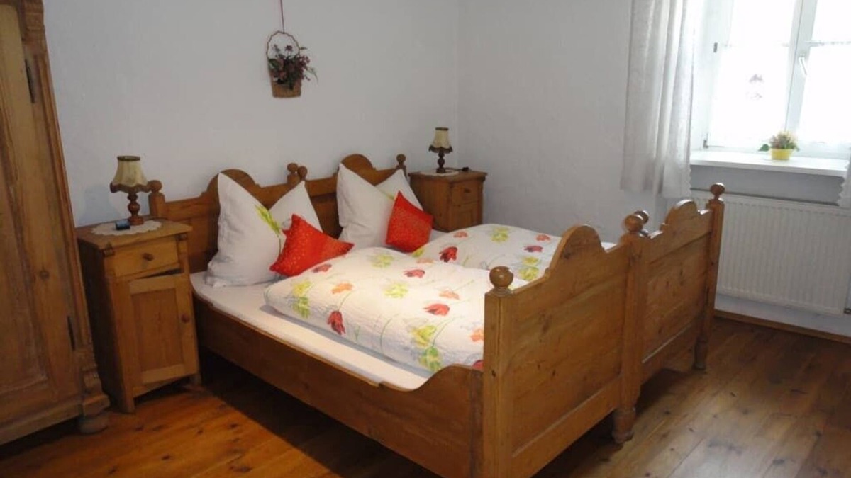 Tirschenreuth Apartment | Unterkunft in ruhiger Lage für Naturfreunde