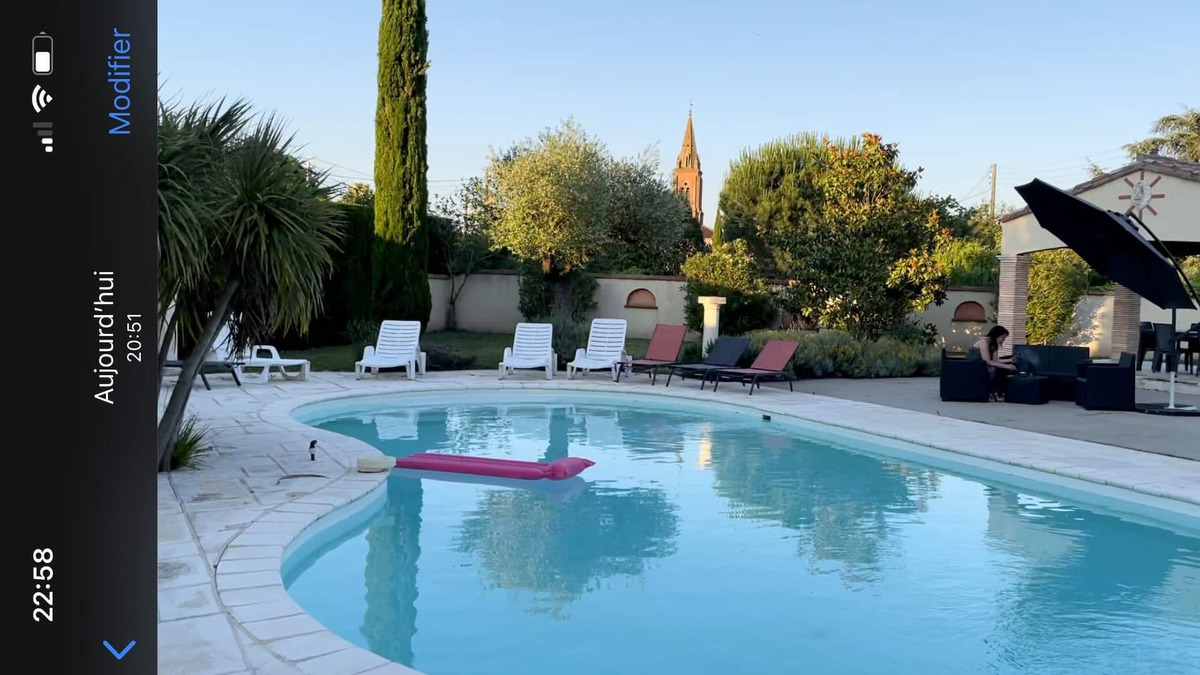 Labastide-du-Temple Villa | Unusual private gîte with swimming pool terrace outdoor kitchen pull house