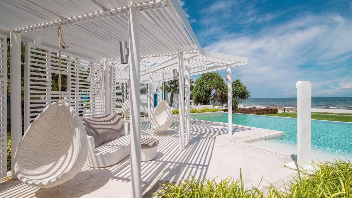 Hua Hin Condo | Unwind in a Luxury Beach Condo with private beach access⛱️⛱️2BR 2BA condo