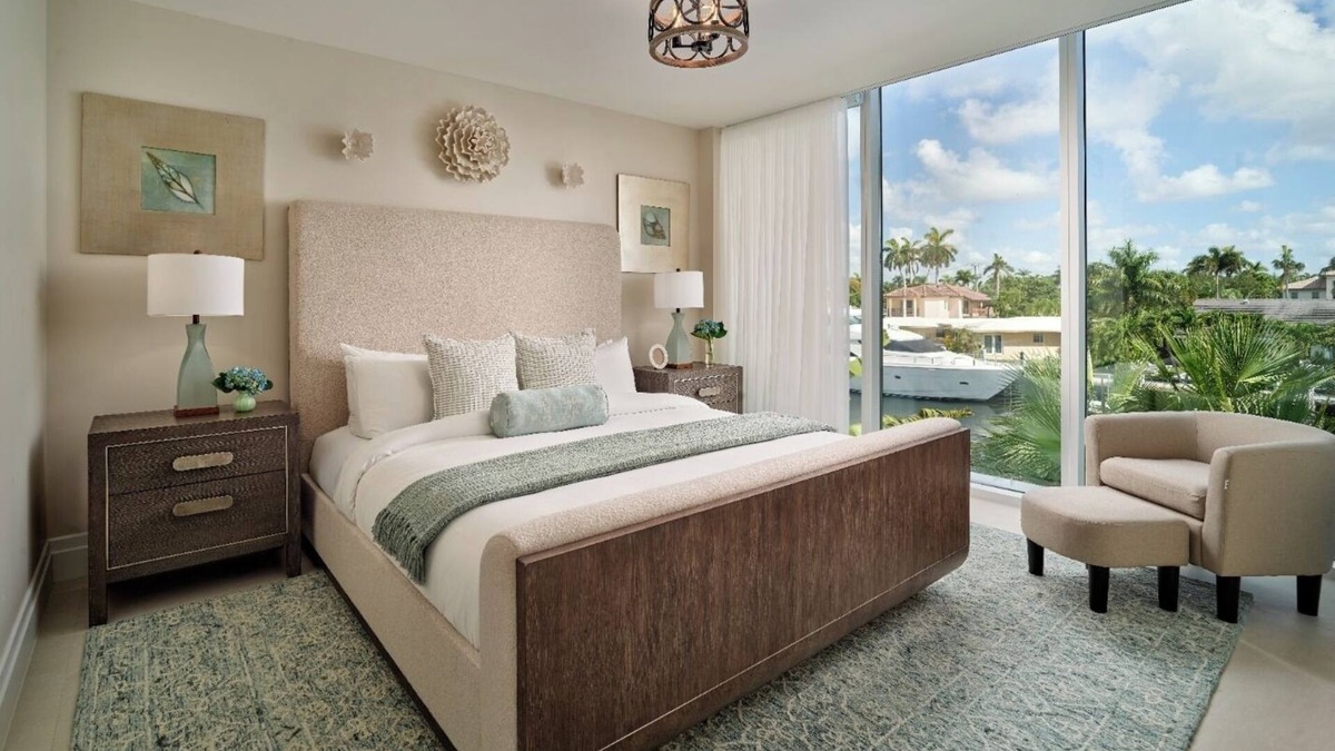 17th Street Causeway Hotel | Unwind in a Stylish Coastal Room Perfectly Located Near the Marina