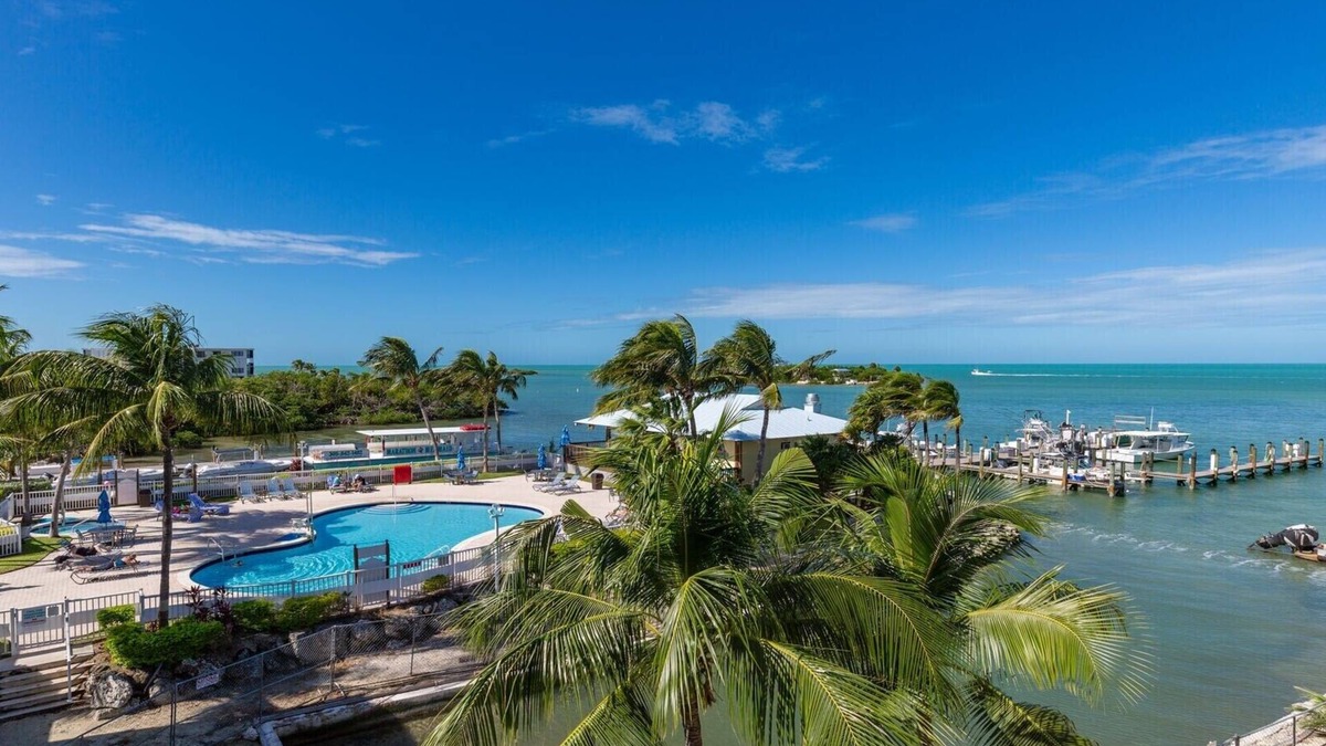 Marathon Resort | Unwind in Paradise at The Hammocks at Marathon – 2 Bedroom Escape!