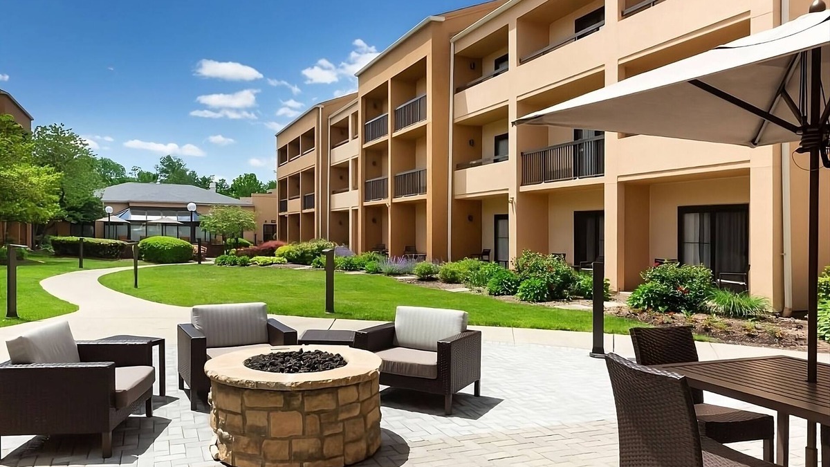 Whippany Hotel | Unwind in Style While Exploring New Jersey's Attractions! Hotel w/Self Parking