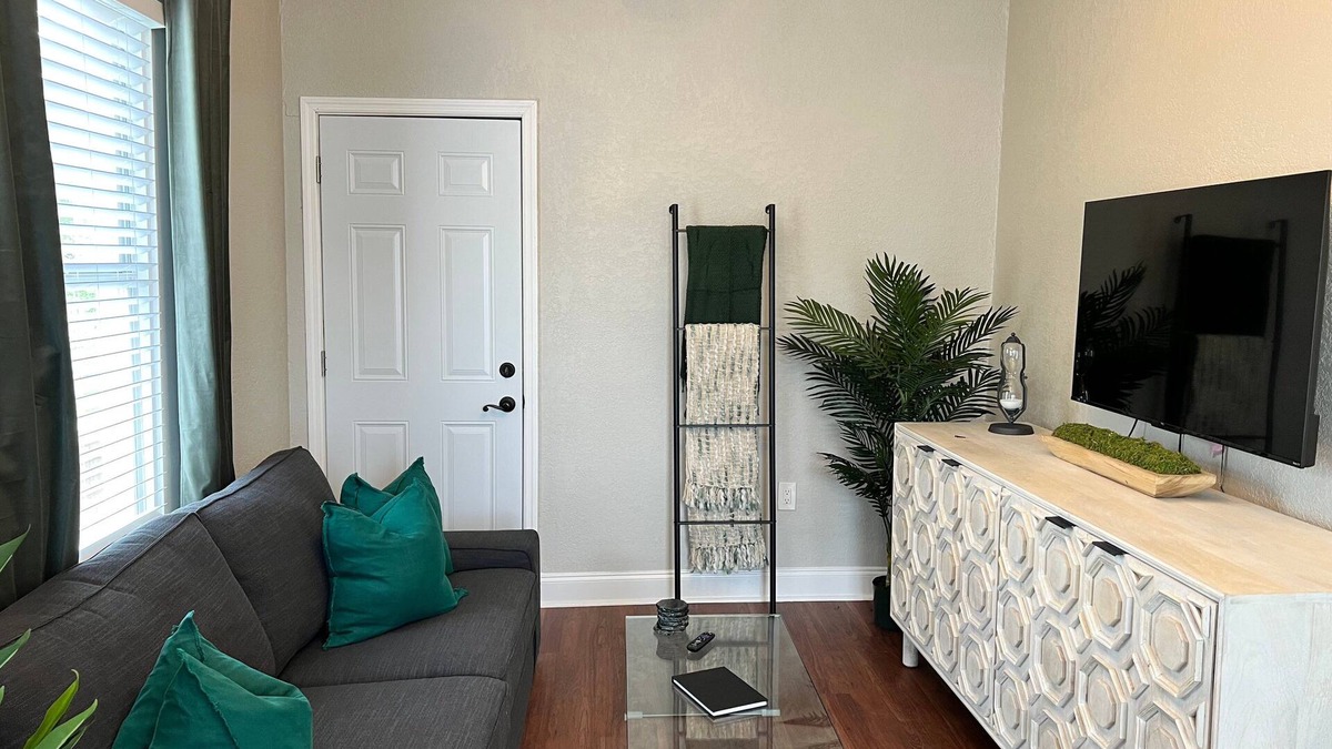 Tampa Apartment | Updated Condo in Heart of Tampa 1578