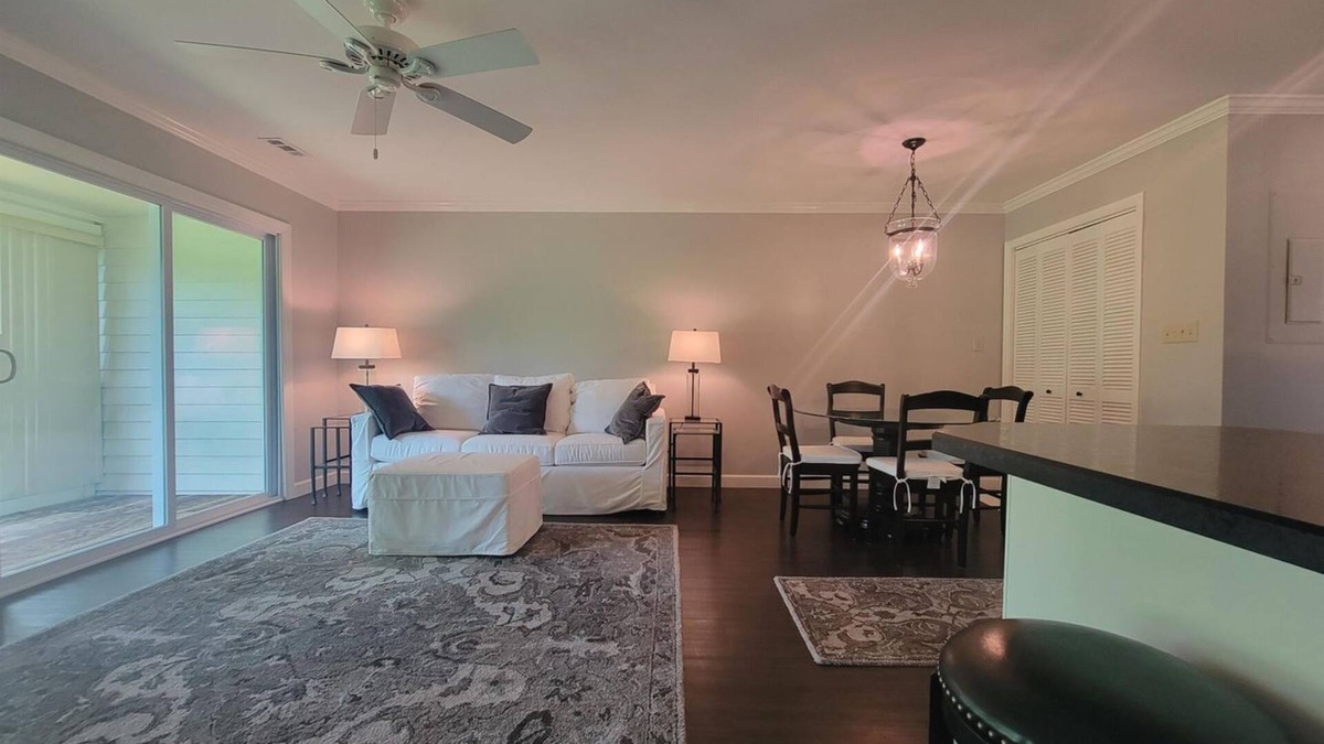 Surfside Beach Condo | Updated Cozy Condo: 15 minutes from Surfside Beach