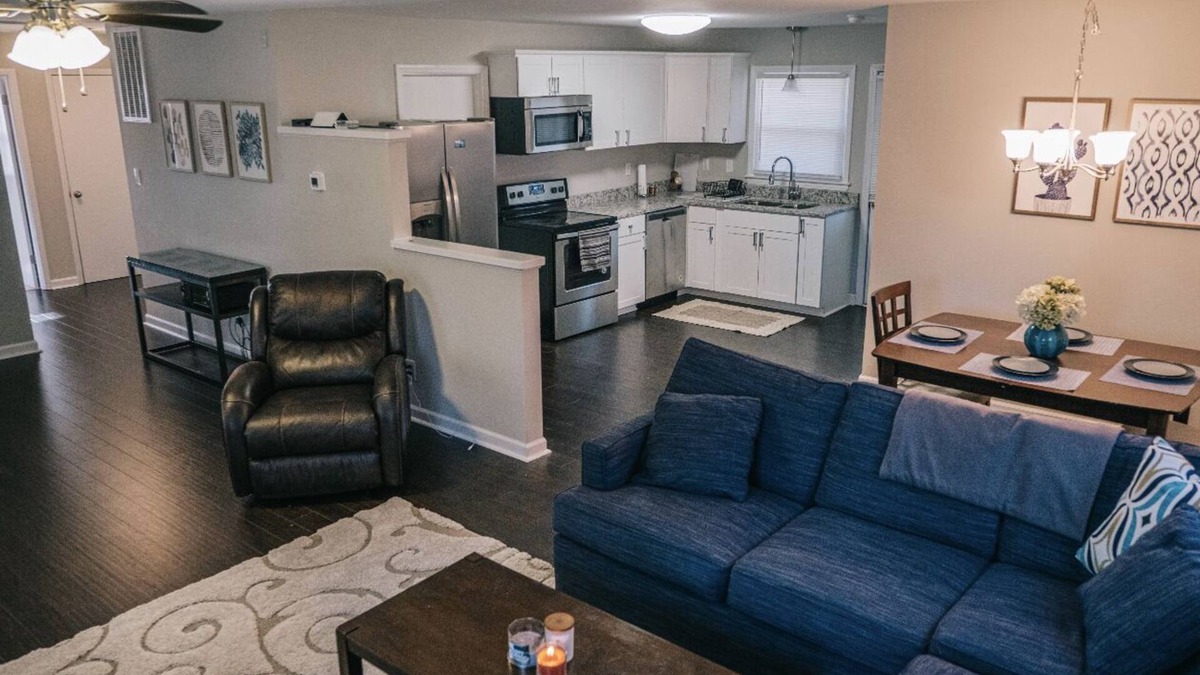 Charlotte House | Updated Home - Near Uptown/CLT Airport/South End