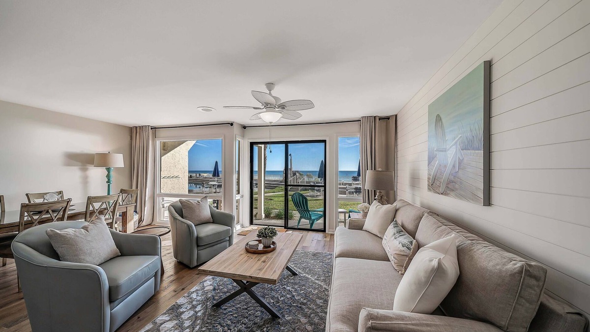 Fort Bay Condo | Updated Latitude 29 #26 Beachfront w/Pool, Hot Tub & Grills! Free Golf & Tix!