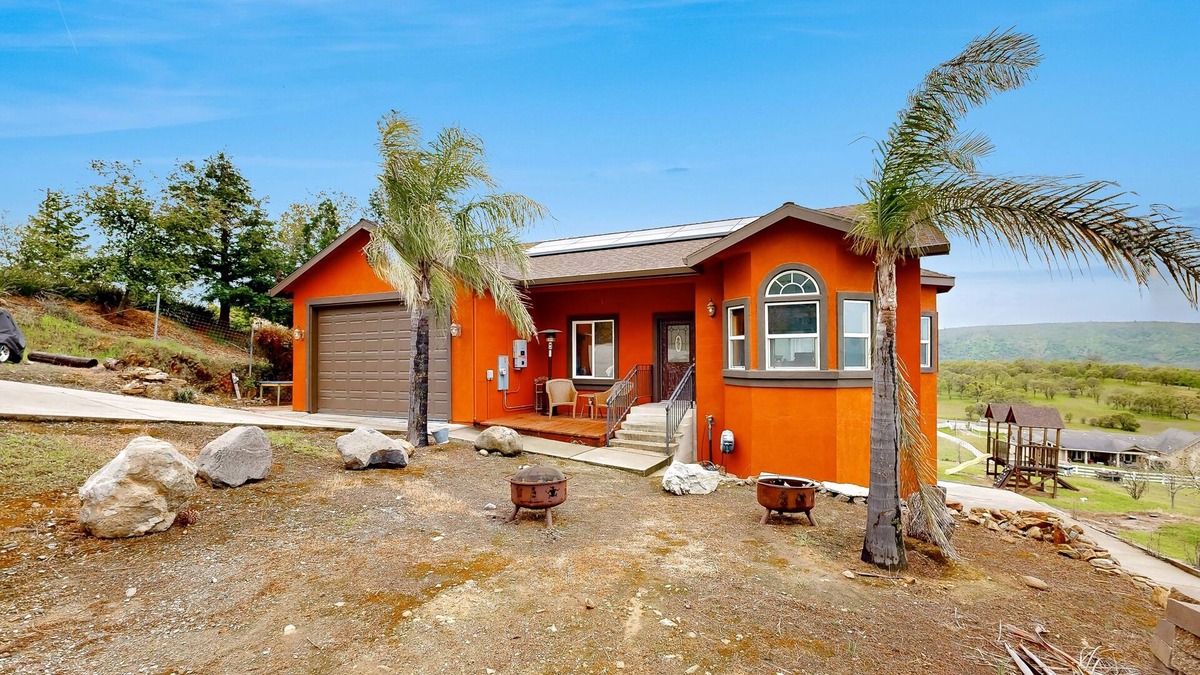Copperopolis House | Updated mtn-view dog-friendly home with private hot tub, fireplace, firepit, W/D