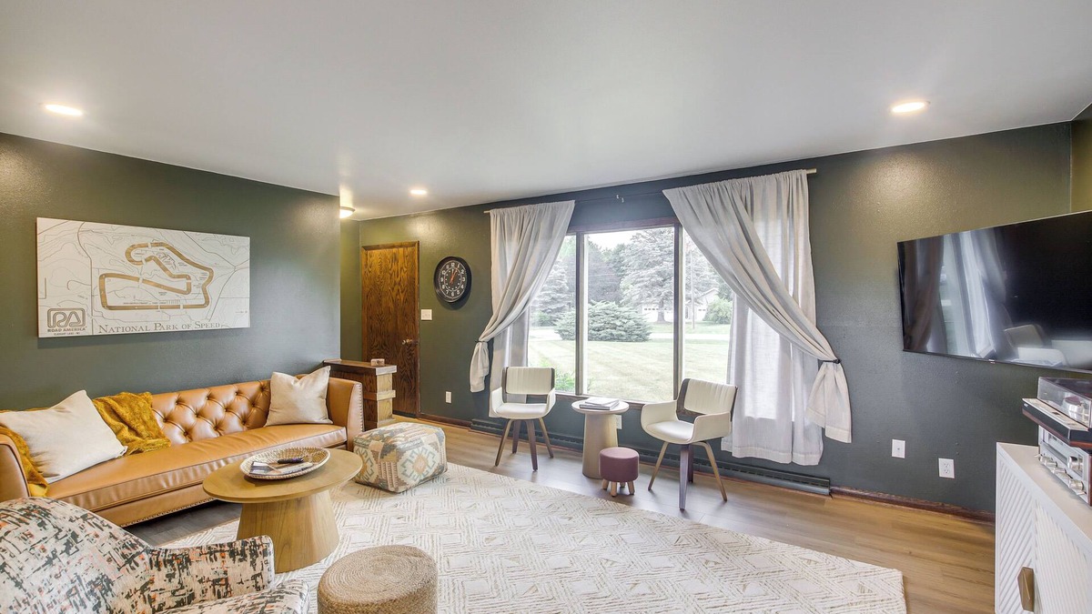 Plymouth House | Updated Plymouth Home ~ 5 Mi to Road America!