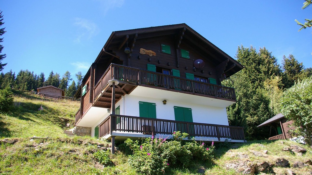 Riederalp Ski Chalet | Upper floor of cozy chalet with big balcony & stunning views